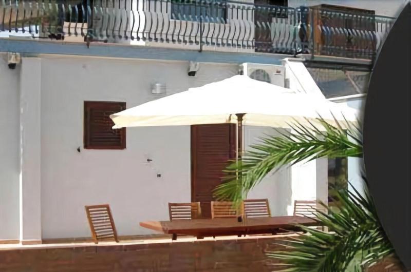 Bed And Breakfast Perla Del Sole Arenella  Extérieur photo
